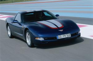 Chevrolet Corvette 2000 года